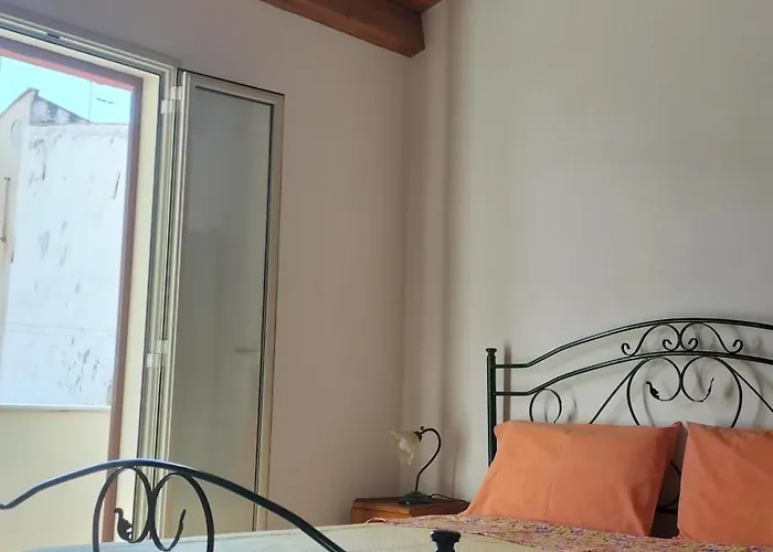 公寓 Casa Rosellina 切法卢